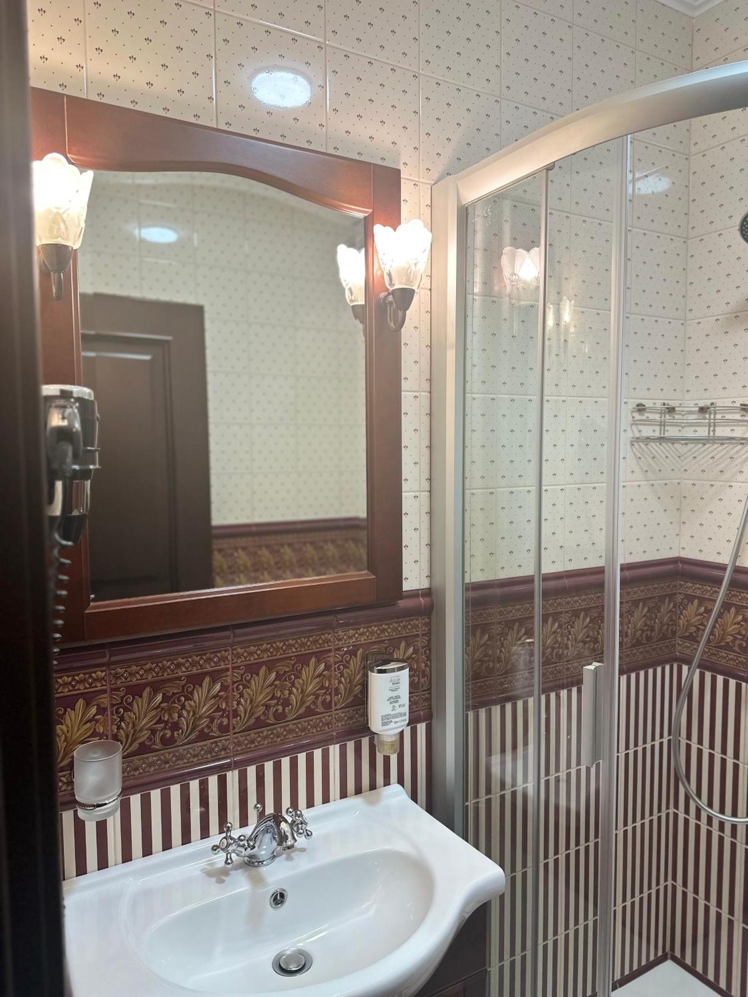 Luxury Boutique Andreevskiy Lviv Eksteriør billede