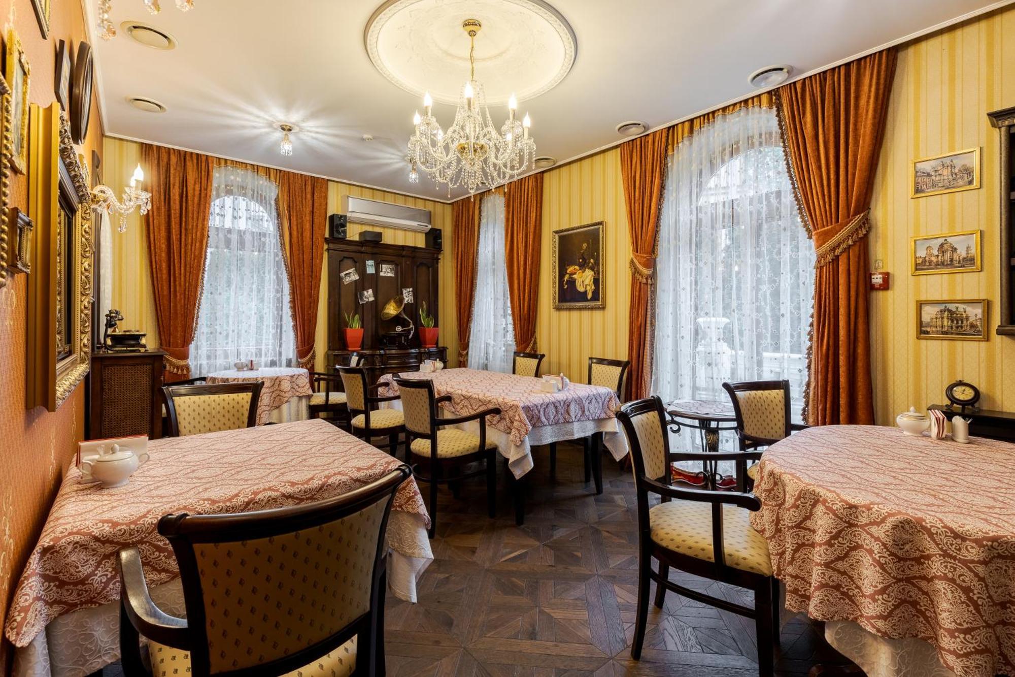 Luxury Boutique Andreevskiy Lviv Eksteriør billede