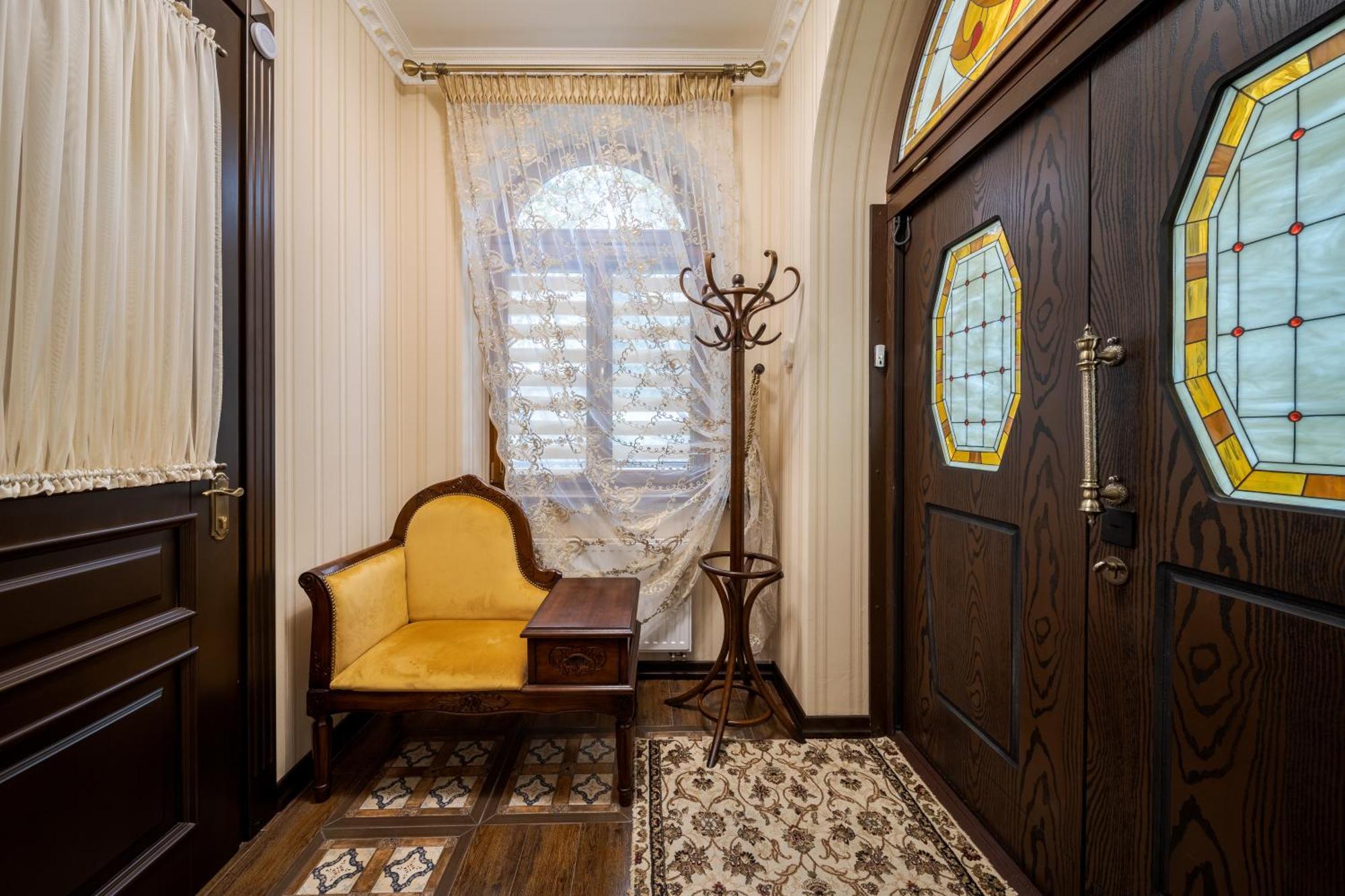 Luxury Boutique Andreevskiy Lviv Eksteriør billede