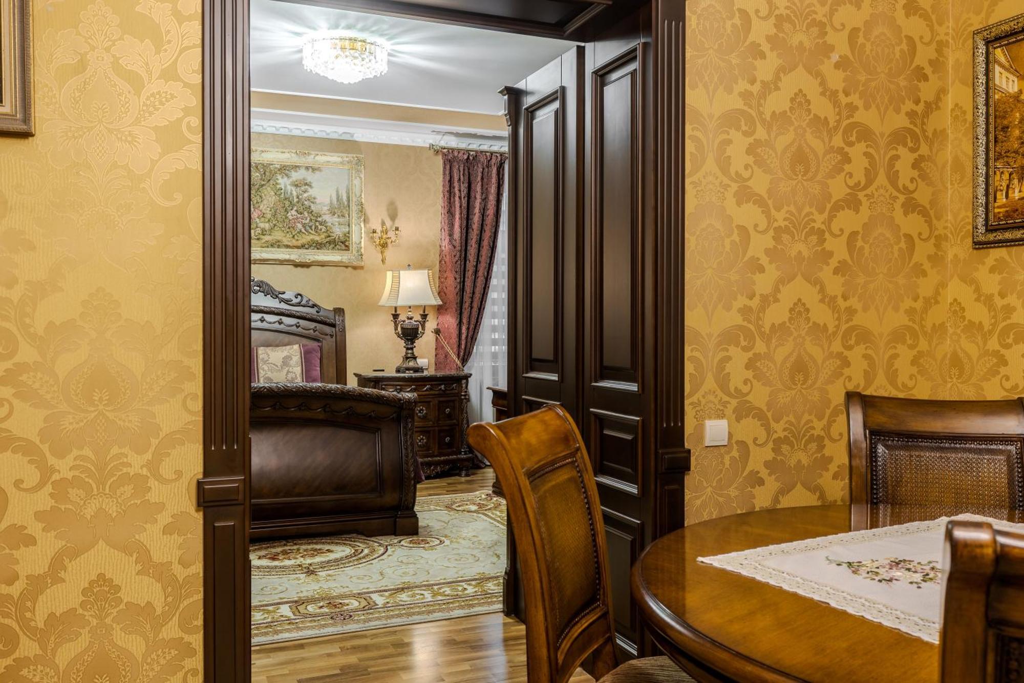 Luxury Boutique Andreevskiy Lviv Eksteriør billede