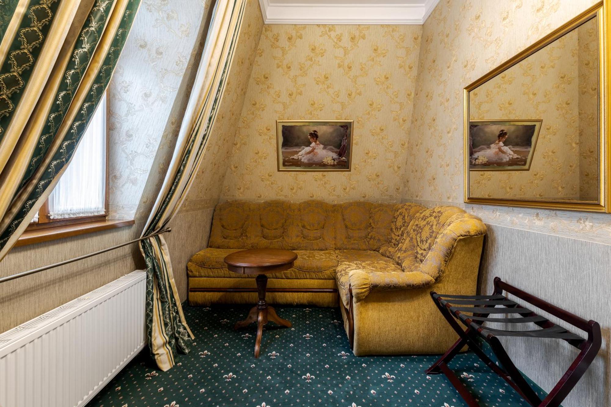Luxury Boutique Andreevskiy Lviv Eksteriør billede
