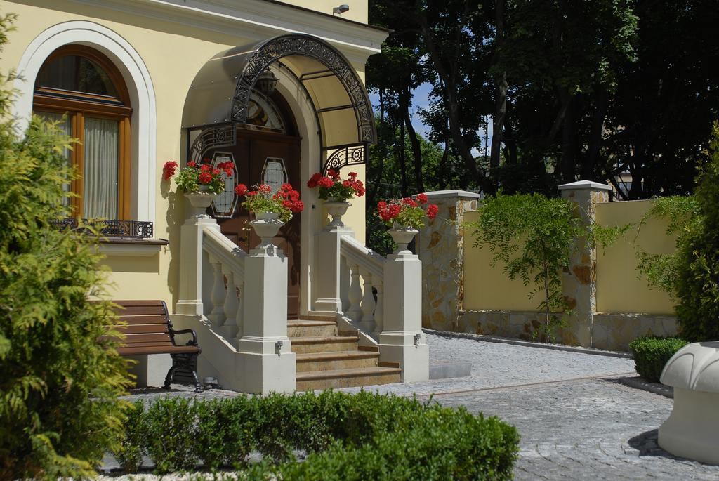 Luxury Boutique Andreevskiy Lviv Eksteriør billede